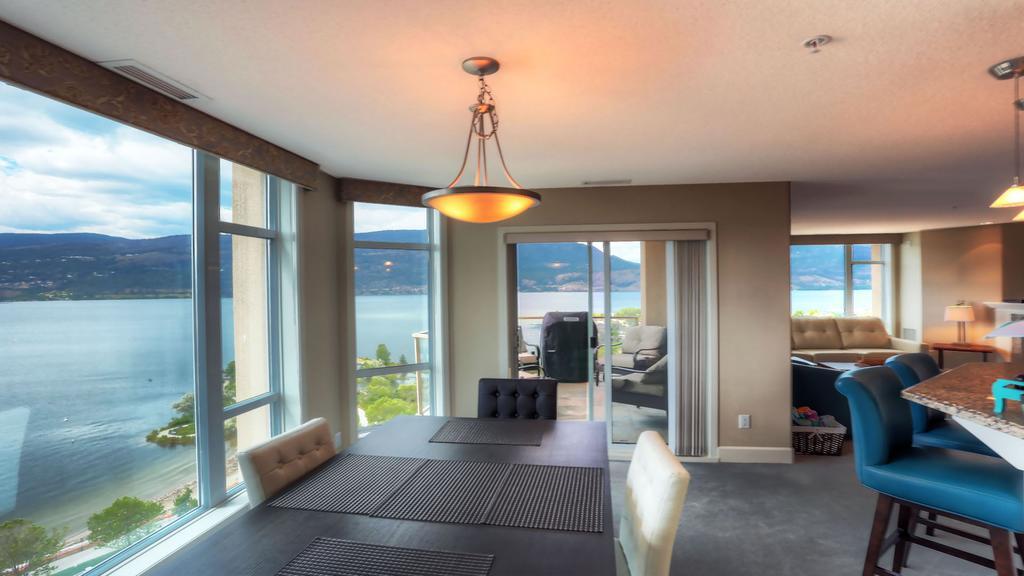 Sunset Waterfront Resort By Kelownacondorentals Экстерьер фото